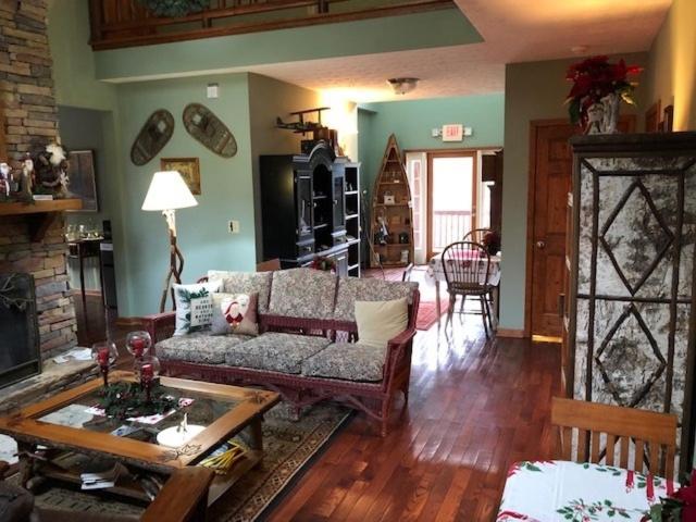 Long Mountain Lodge Bed & Breakfast Dahlonega Habitación foto