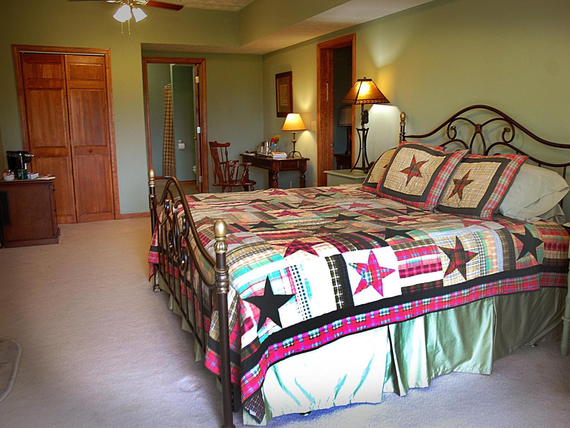 Long Mountain Lodge Bed & Breakfast Dahlonega Habitación foto